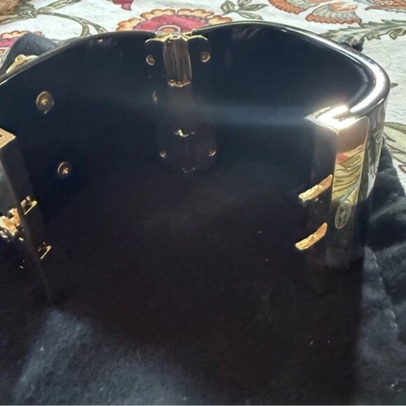 CHANEL Black and Silver Bracelet - Picture 4 of 4